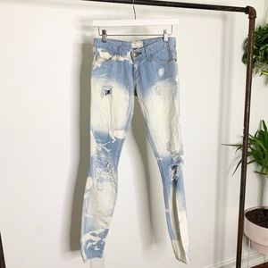Current/Elliott Cloud Wash Skinny Jeans